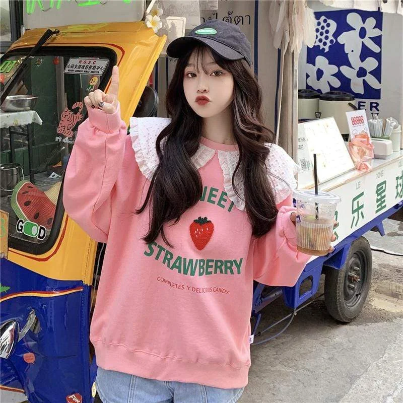 Women's Cute Doll Collar Strawberry Printed Sweatshirt