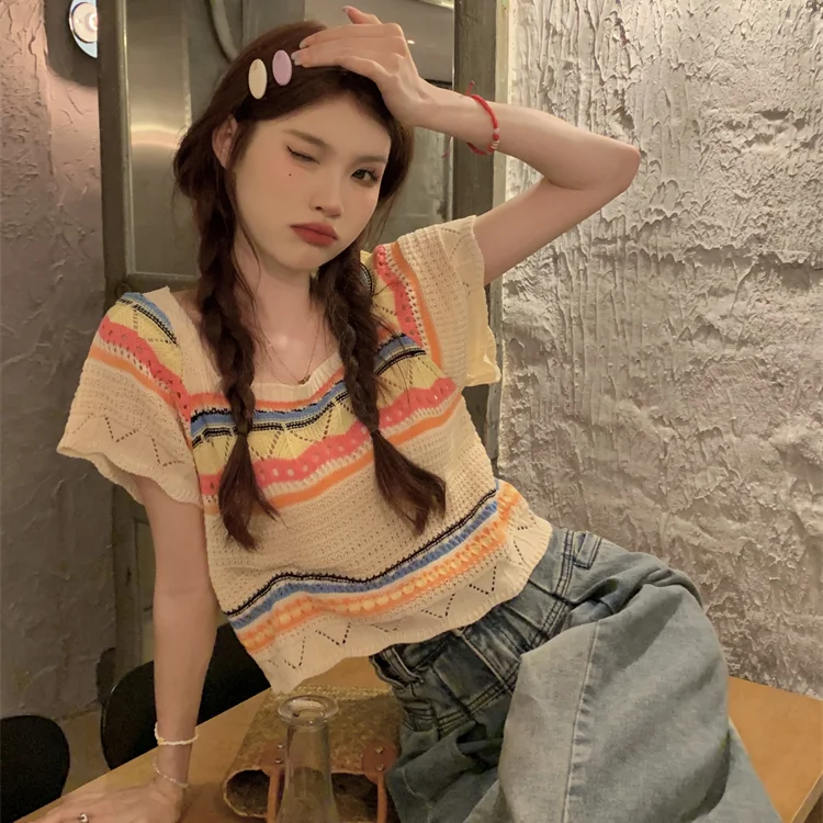 Women's Kawaii Contrast Color Knitted T-shirt