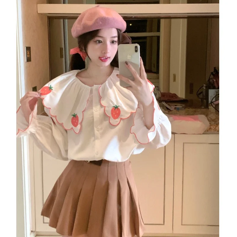 Women's Kawaii Doll Collar Flare Sleeved Shirt