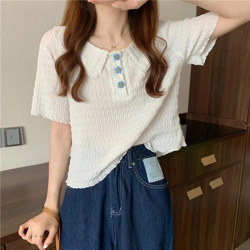 Women's Kawaii Doll Collar Flower Buttons T-shirt