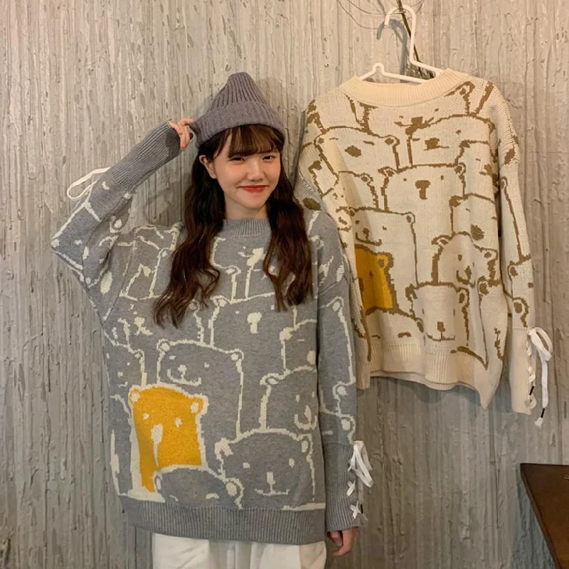 Women's Sweet Bear Round Collar Loose Kintted Sweatshirts